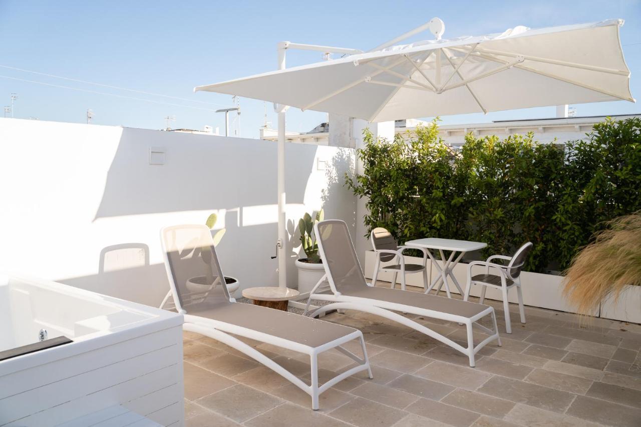 B-Welcome Rooms Of Charme E Relax Polignano a Mare Exterior foto