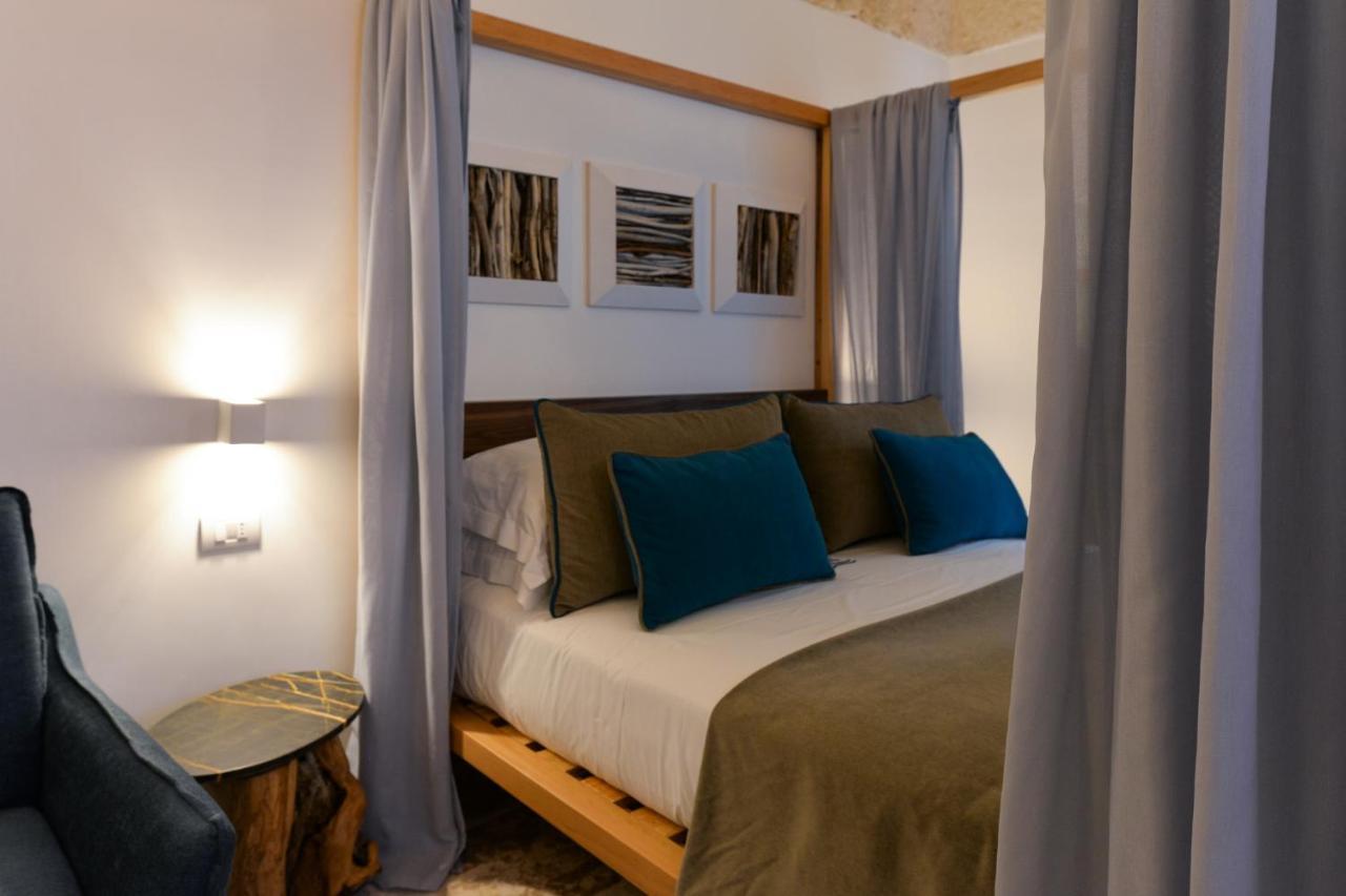 B-Welcome Rooms Of Charme E Relax Polignano a Mare Exterior foto
