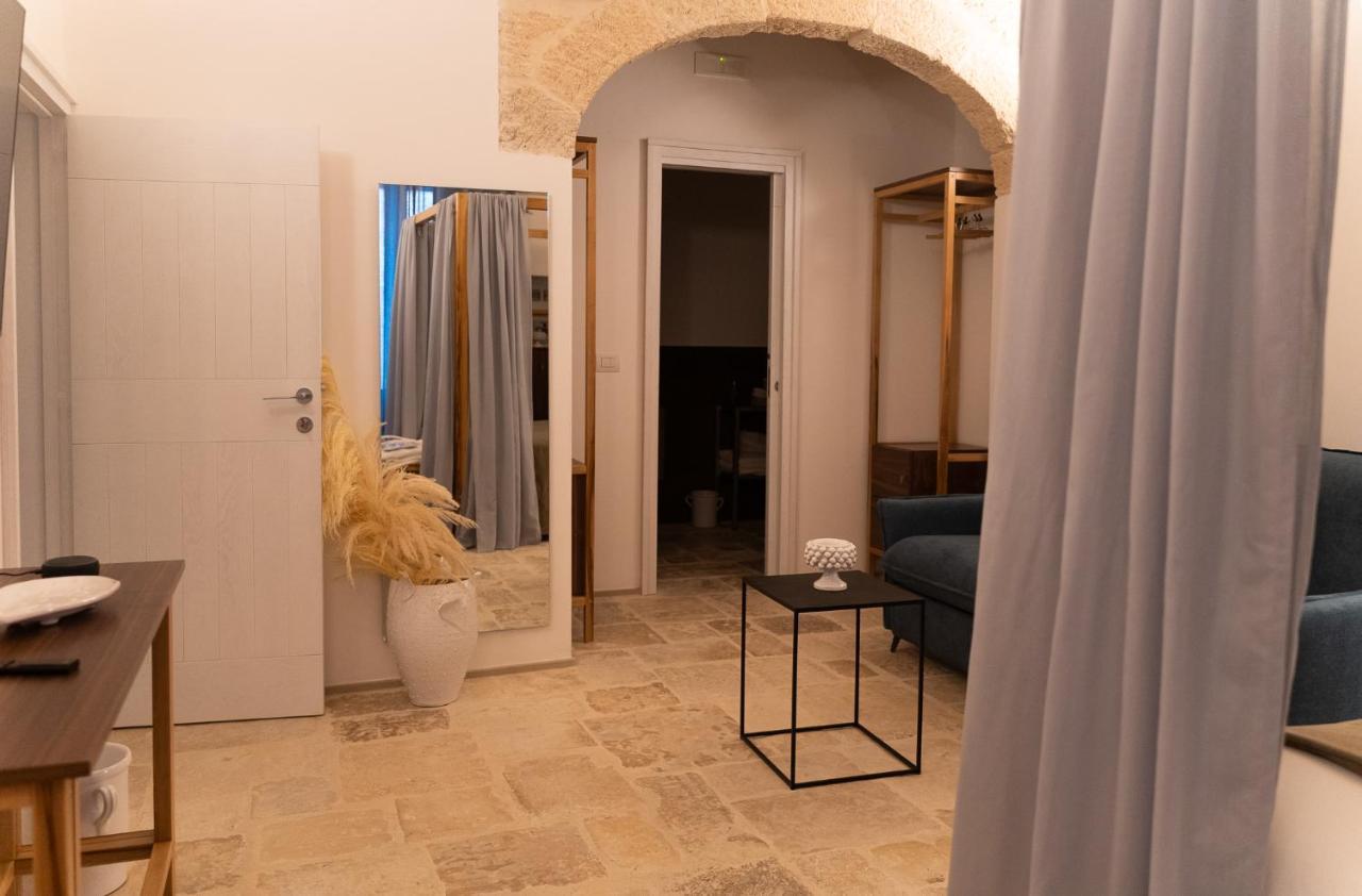 B-Welcome Rooms Of Charme E Relax Polignano a Mare Exterior foto